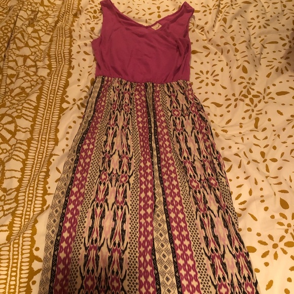 Pink, Gray, and Black Patterned Maxi Dress - Picture 2 of 3